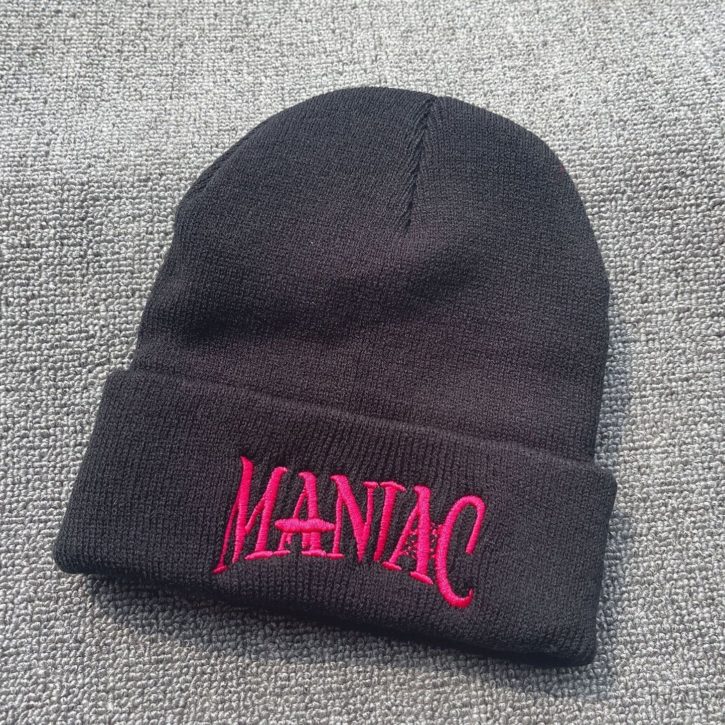 GORRO STRAY KIDS MANIAC BORDADO
