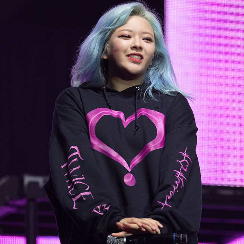 TWICE 4TH WORLD TOUR III SWEATSHIRT