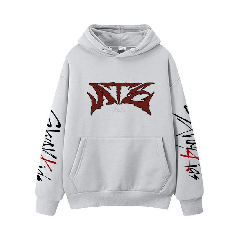 STRAY KIDS COMIÓ SUDADERAS