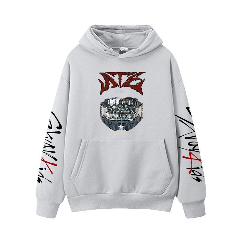 STRAY KIDS COMIÓ SUDADERAS