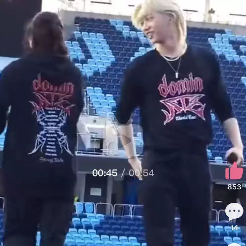 STRAY KIDS DOMIN ATE TOUR SWEATSHIRTS