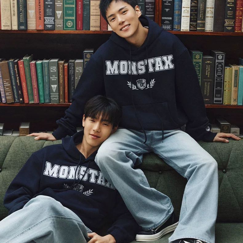 MOLETOM MONSTA X