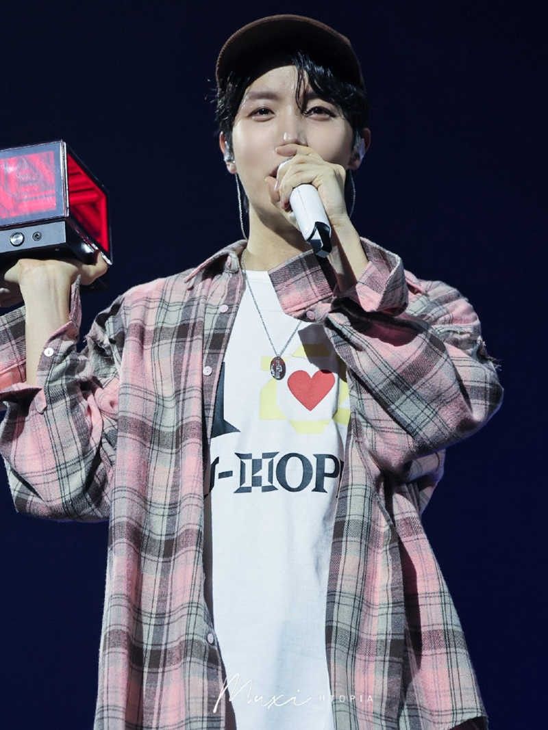 CAMISETAS JHOPE HOPE ON THE STAGE TOUR 2025 100% ALGODÃO