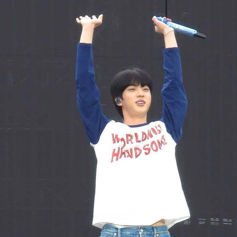 JUNGKOOK GOLDEN MERCH SHIRT 100% COTTON