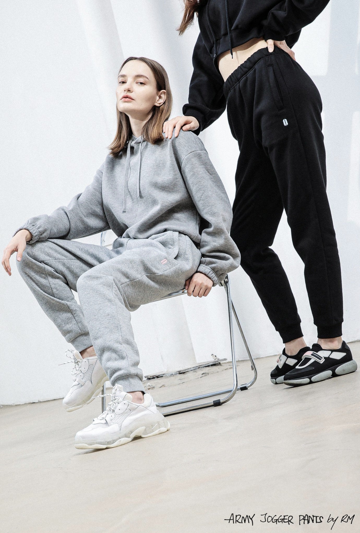 CALÇA ARMY JOGGER PANTS RM BTS