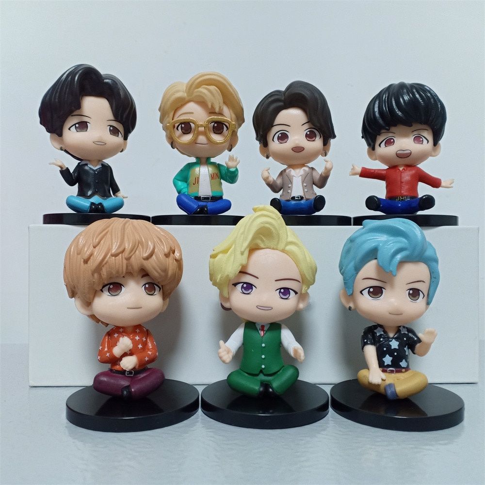 TINY TAN BTS DYNAMITE SEATED MODEL KIT 7 PCS