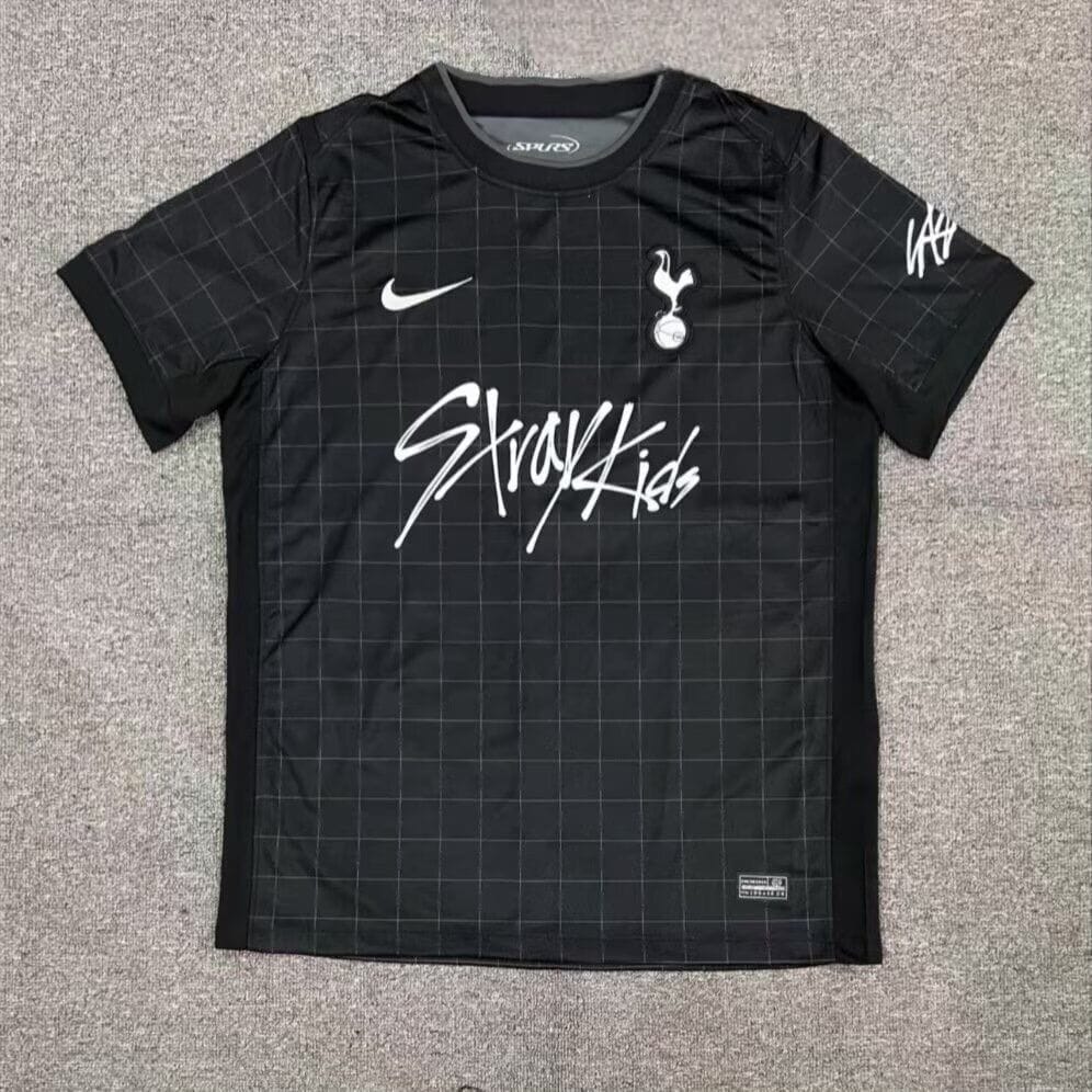 STRAY KIDS T-SHIRTS UP TO 100% COTTON