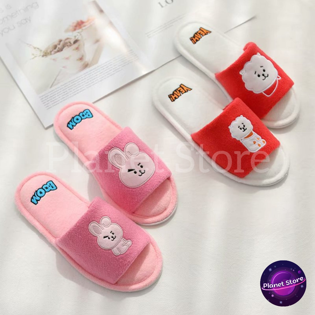 PANTUFAS BT21 BORDADAS E PELUCIADAS