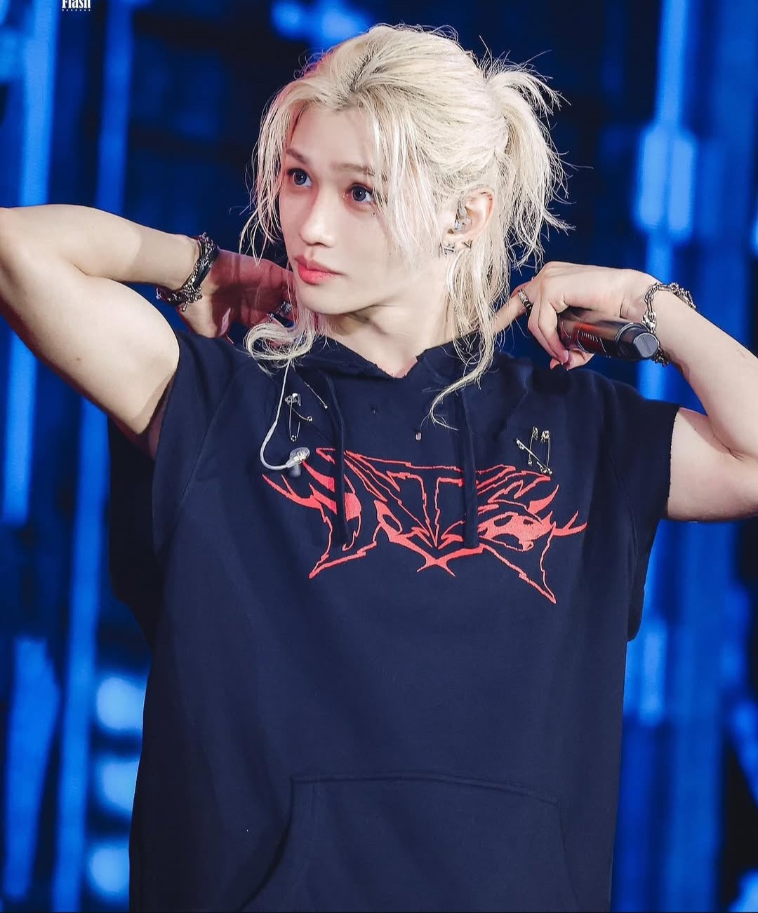 STRAY KIDS DOMIN ATE TOUR SWEATSHIRTS