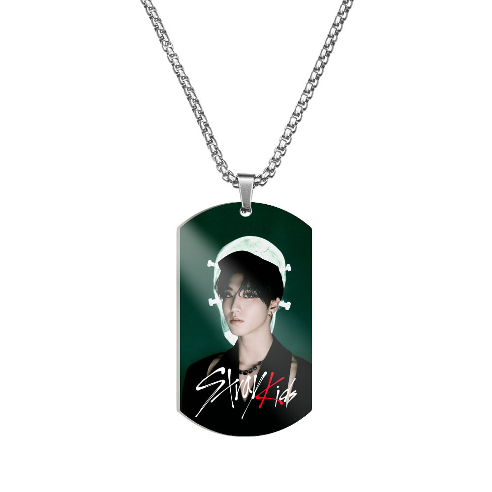 COLARES STRAY KIDS  EM AÇO INOXIDÁVEL