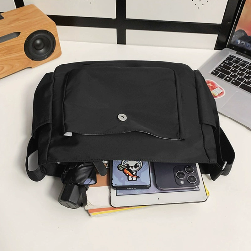 BOLSA BTS BT21 VÁRIOS MODELOS (preta e branca)
