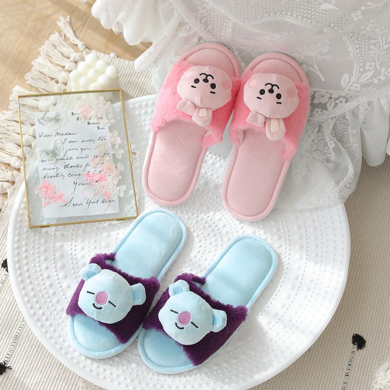 PANTUFAS BT21 BORDADAS E PELUCIADAS