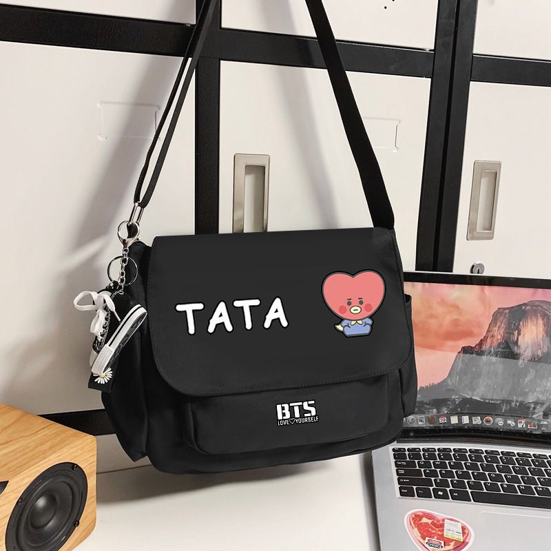 BOLSA BTS BT21 VÁRIOS MODELOS (preta e branca)