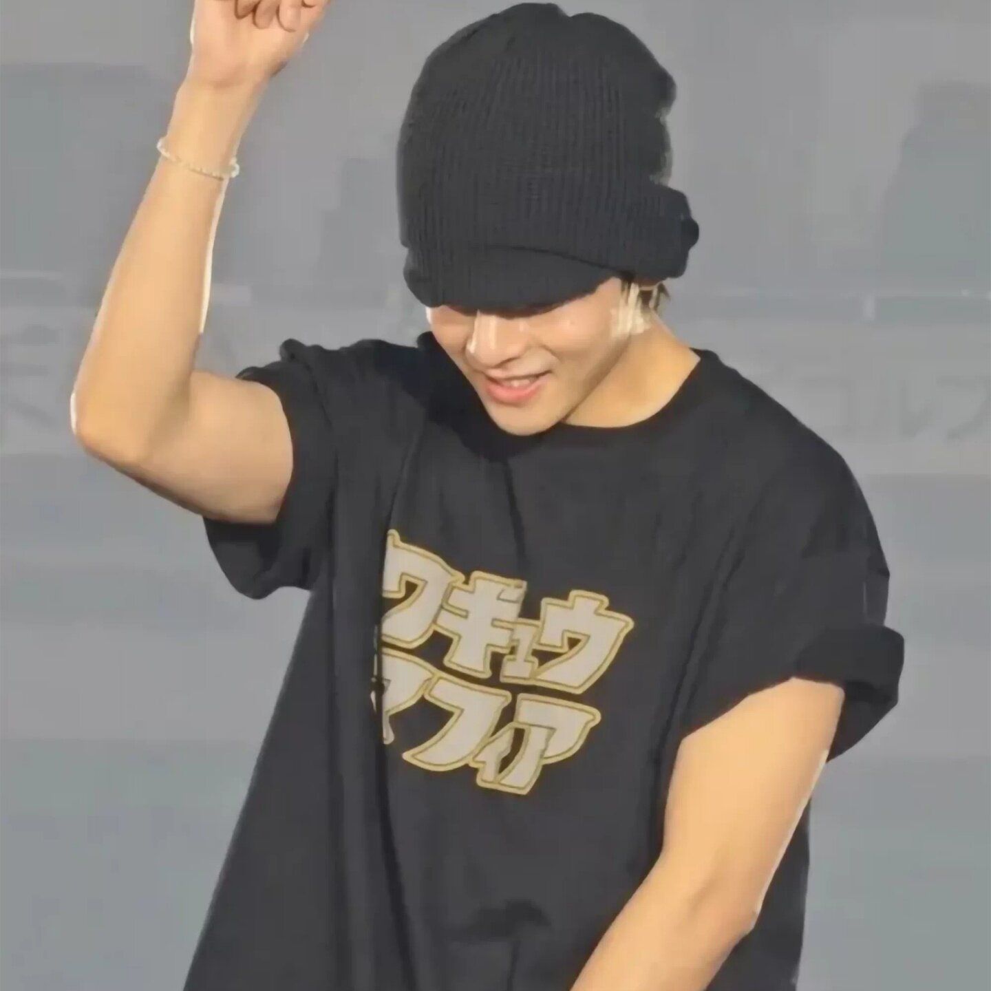 CAMISETA BTS WORLD TOUR ARIRANG  100% ALGODÃO