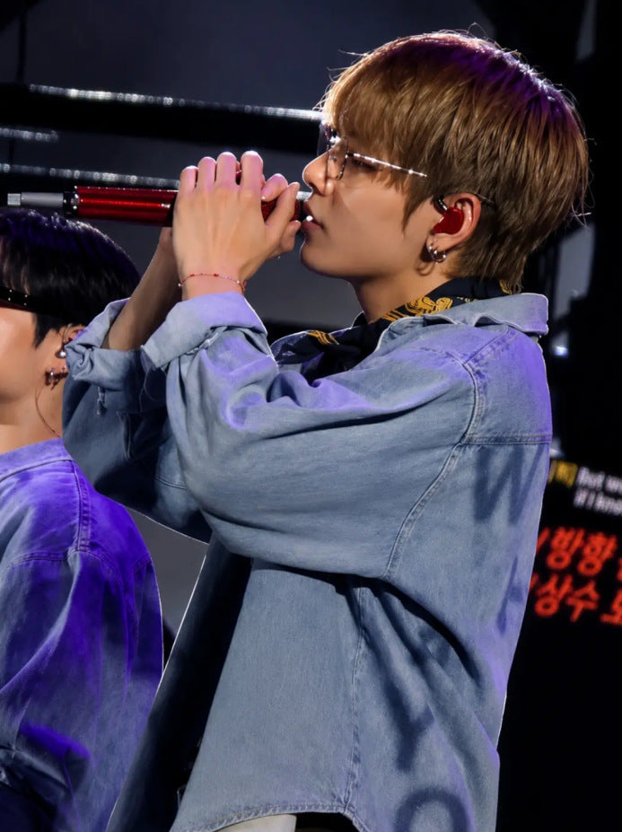 CAMISA JEANS BTS ARIRANG WORLD TOUR