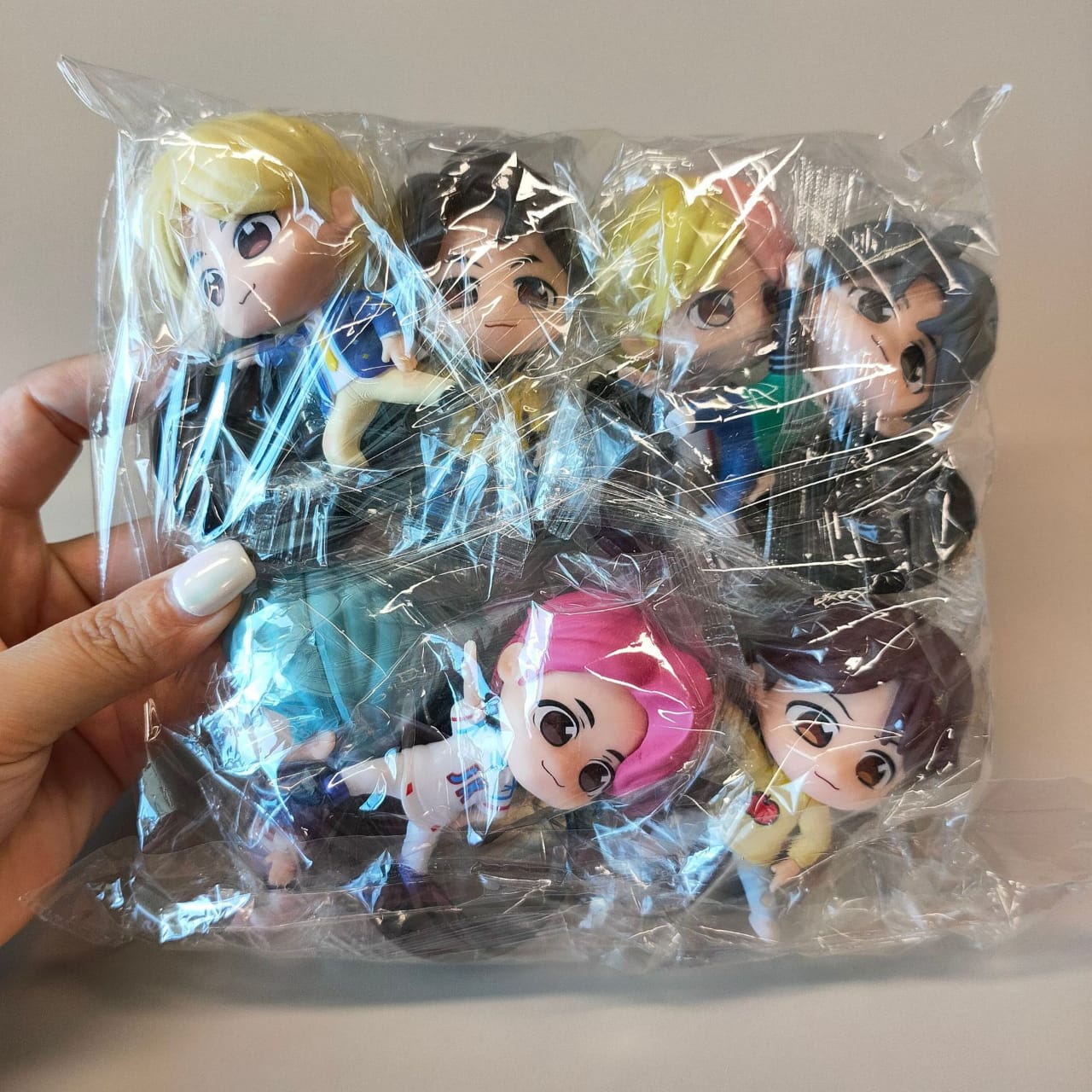 KIT TINY TAN BTS IDOL 7 PÇS