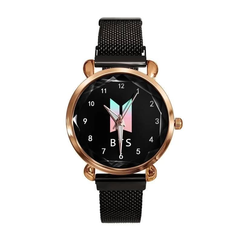 RELÓGIOS BTS C/ PULSEIRA EM AÇO INOX - VÁRIOS MODELOS!✨