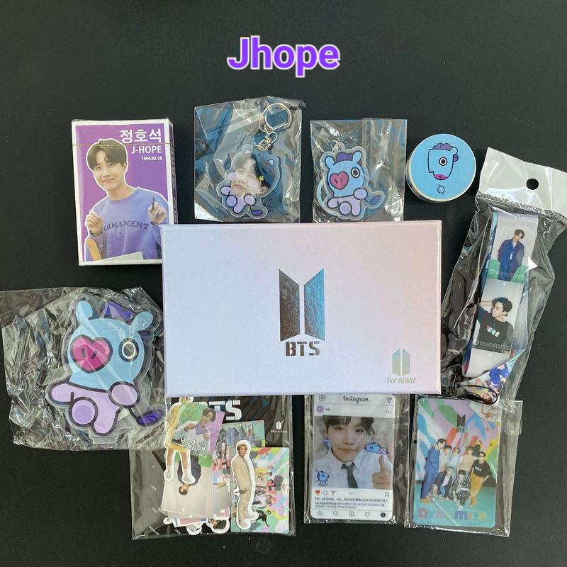 KITS BTS 117 PÇS TODOS OS MEMBROS (CAIXA PRESENTEÁVEL C/ VÁRIOS ITENS!✨)