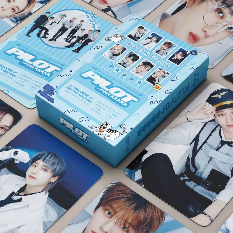 KIT C/ 55 PHOTOCARDS STRAY KIDS PILOT