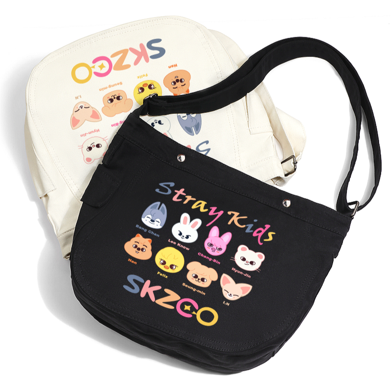 BOLSA STRAY KIDS SKZOO (preta e branca)