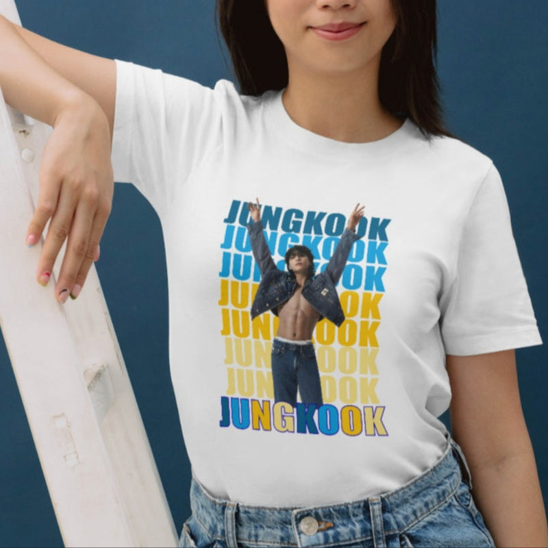 CAMISETA JUNGKOOK CK 100% ALGODÃO (preta e branca)